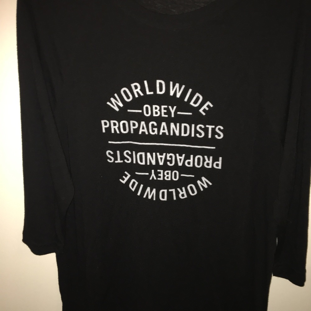 OBEY Propaganda loose 3/4 sleeve t shirt